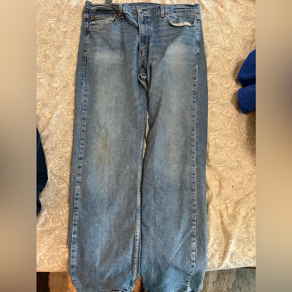 Levi jeans